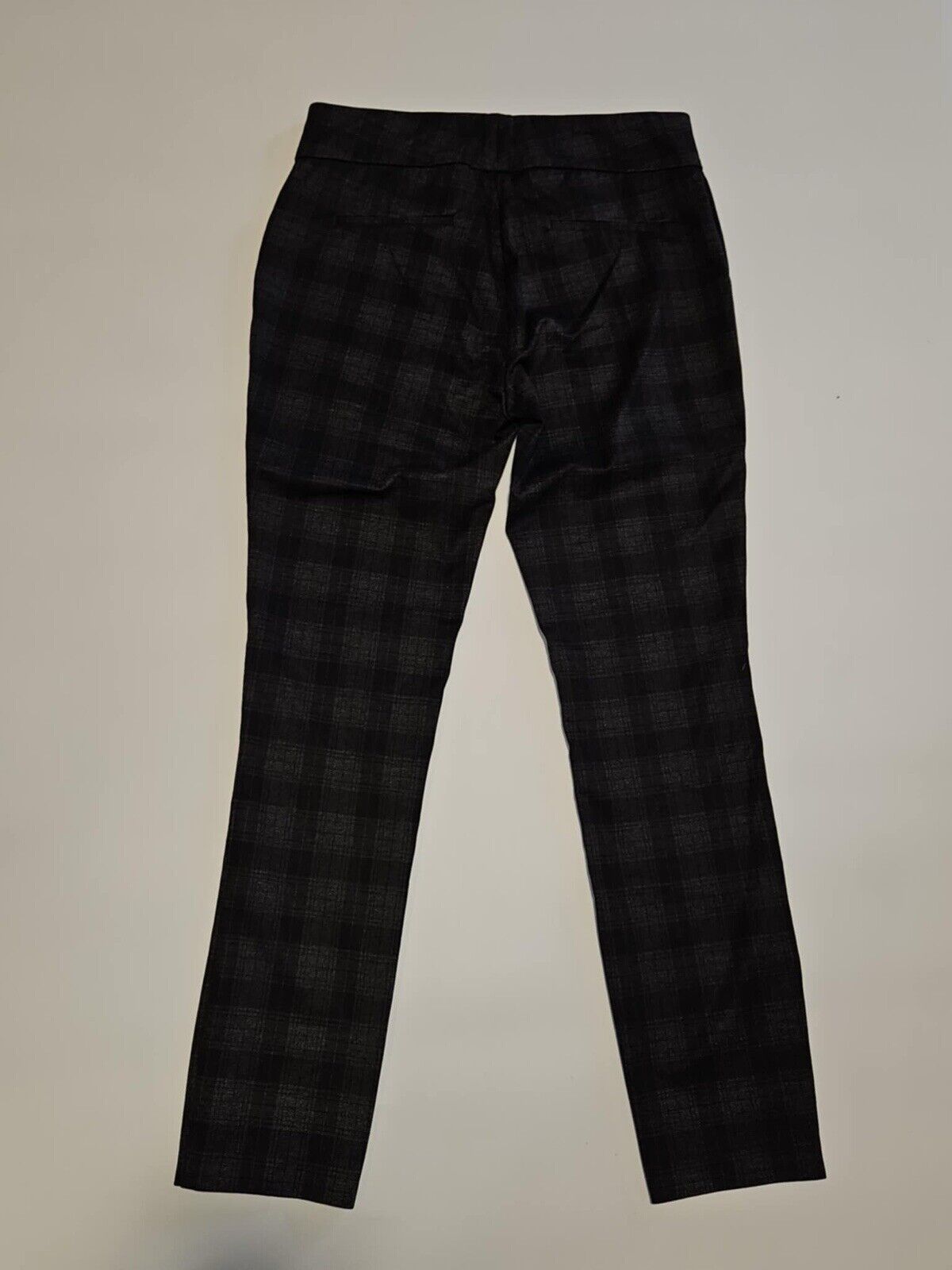 Hilary Radley Women Pants Plaid Black Pull-On Stretch Size S Cropped Soft