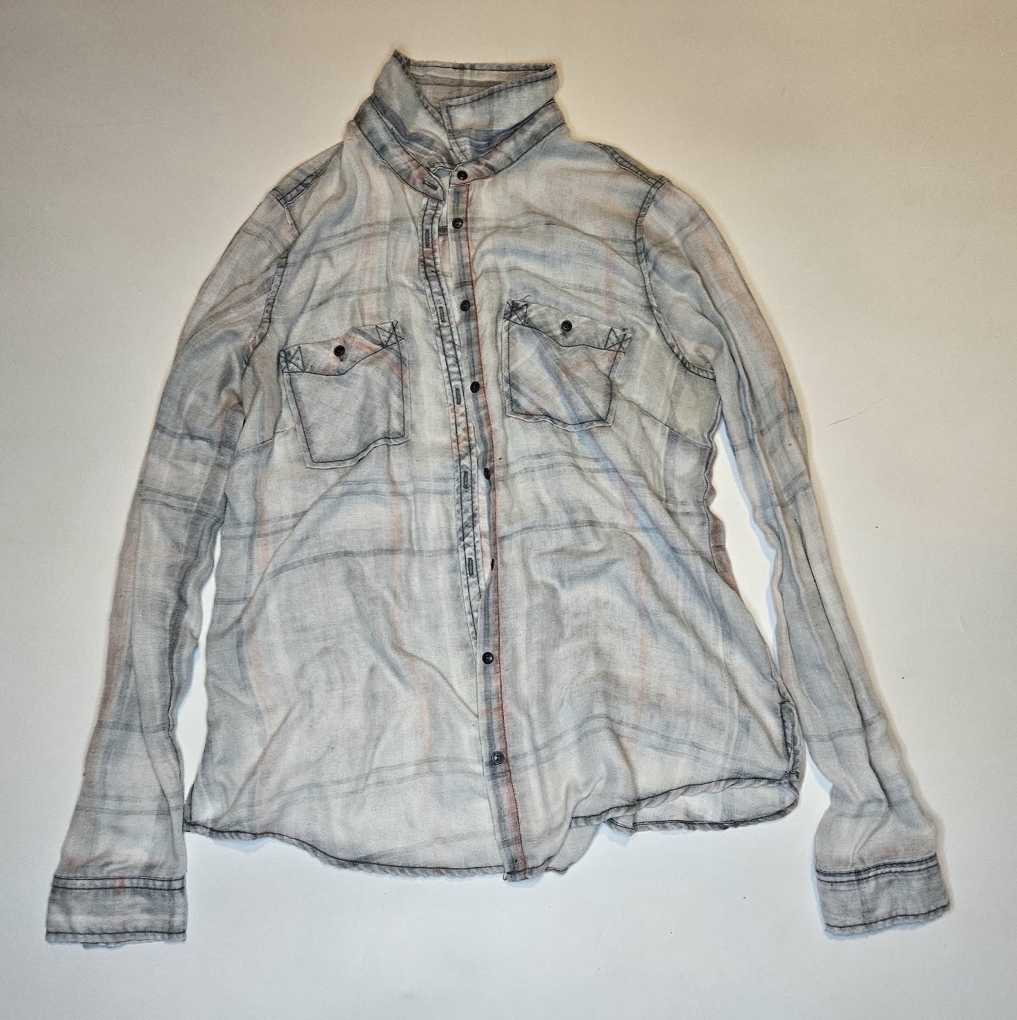 Women’s Lightweight Plaid Button Down Shirt Long Sleeve Soft Wash Size S