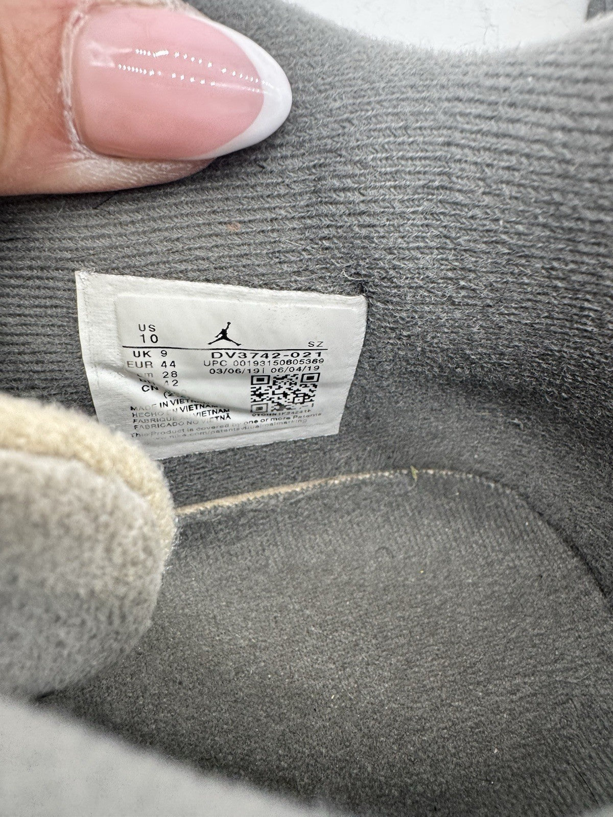 Size 10 - Jordan 4 Retro SE Low Craft