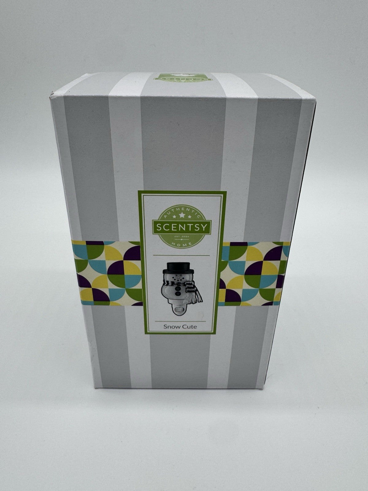 SCENTSY WAX WARMER WALL PLUG IN SNOW CUTE SNOWMAN New