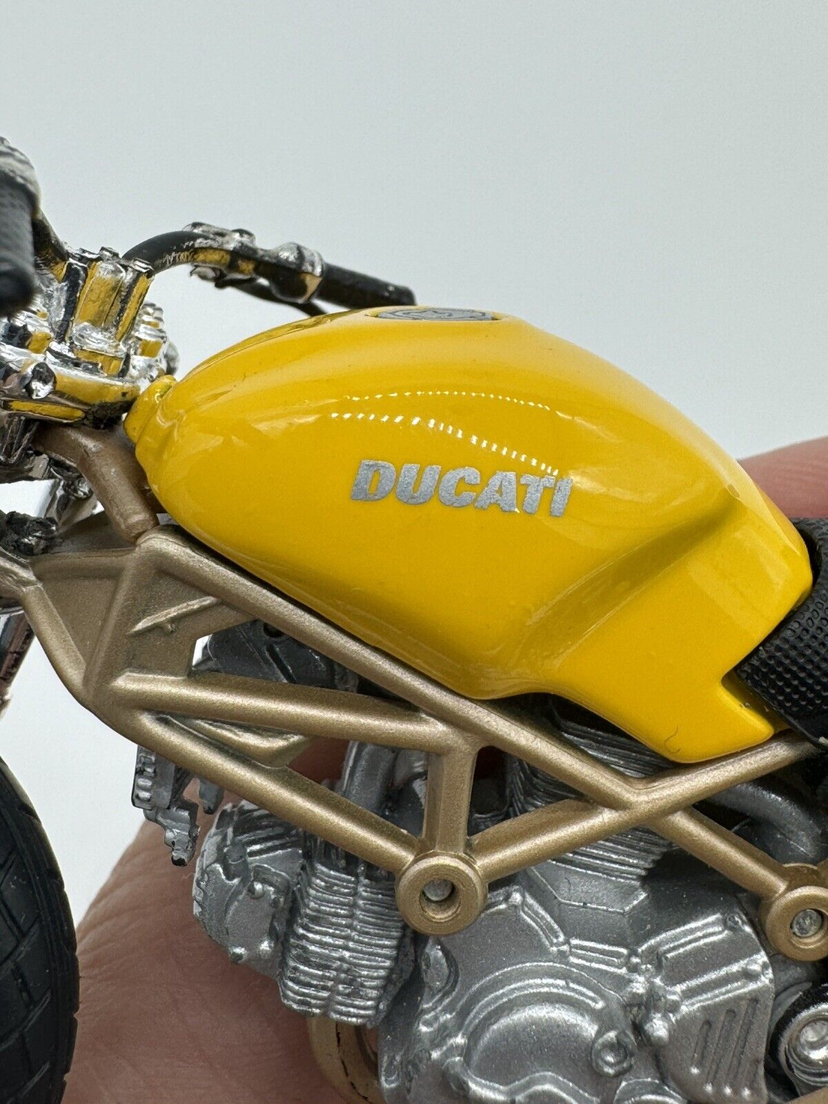 Maisto Ducati  - 1:18 Scale