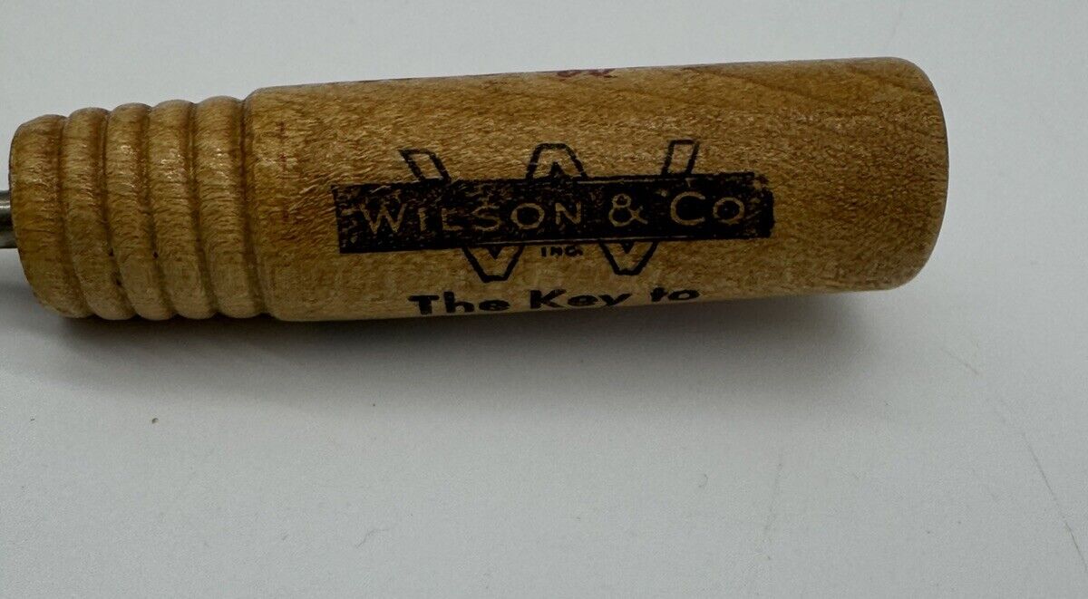VINTAGE KITCHEN WILSON & CO MOR GOOD EATING BEEF LAMB  VEAL PORK WOOD CAN OPENER