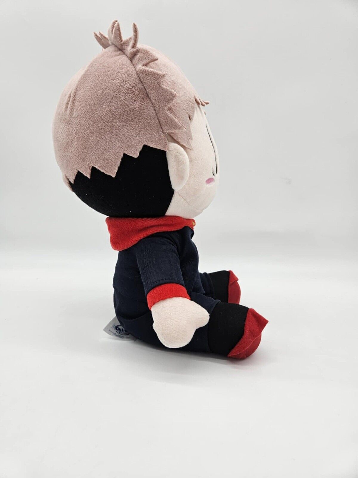 Jujutsu Kaisen Yuji Itadori Plush doll Stuffed toy Heartwarming Face
