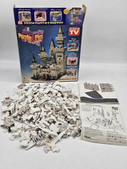 1993 AMAZING 3-D Puzzle Plex Castle Puzzle 500 pieces 17”