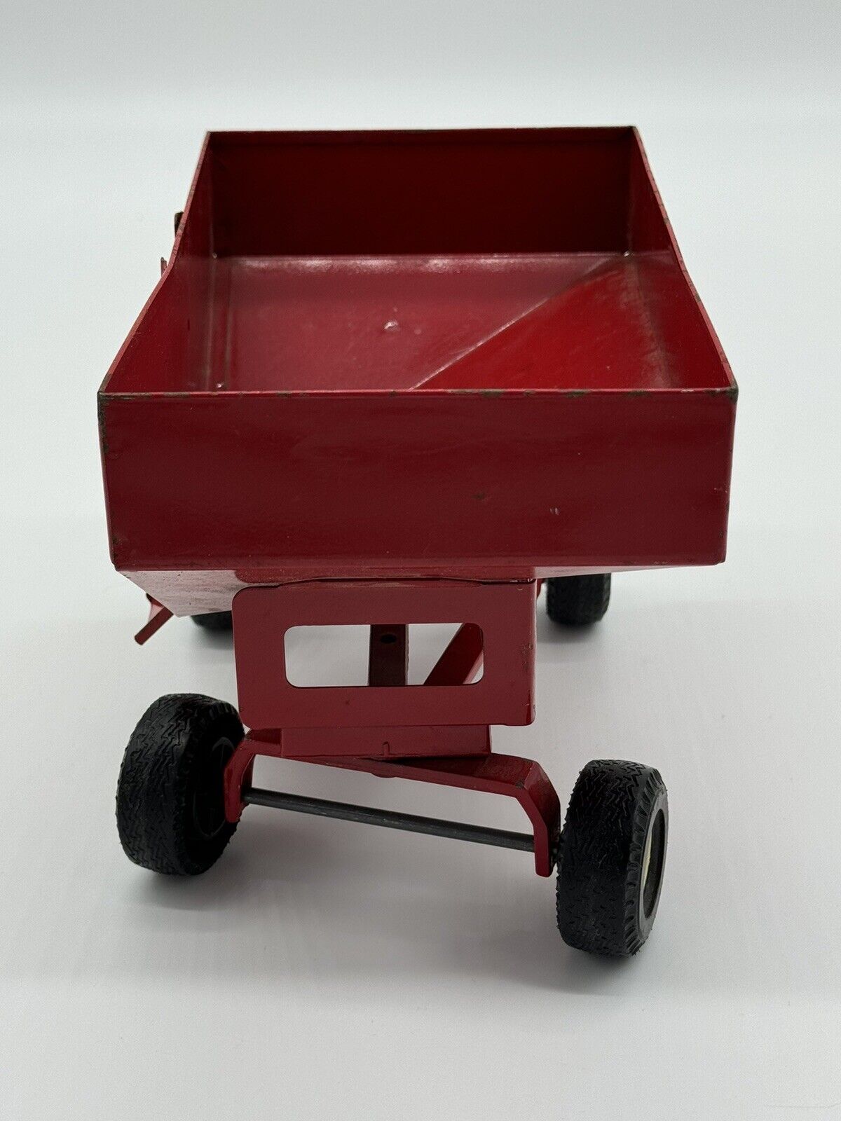 Vintage Ertl 1960's 1968 Red Gravity Feed Wagon 1/16 Excellent Shape 005