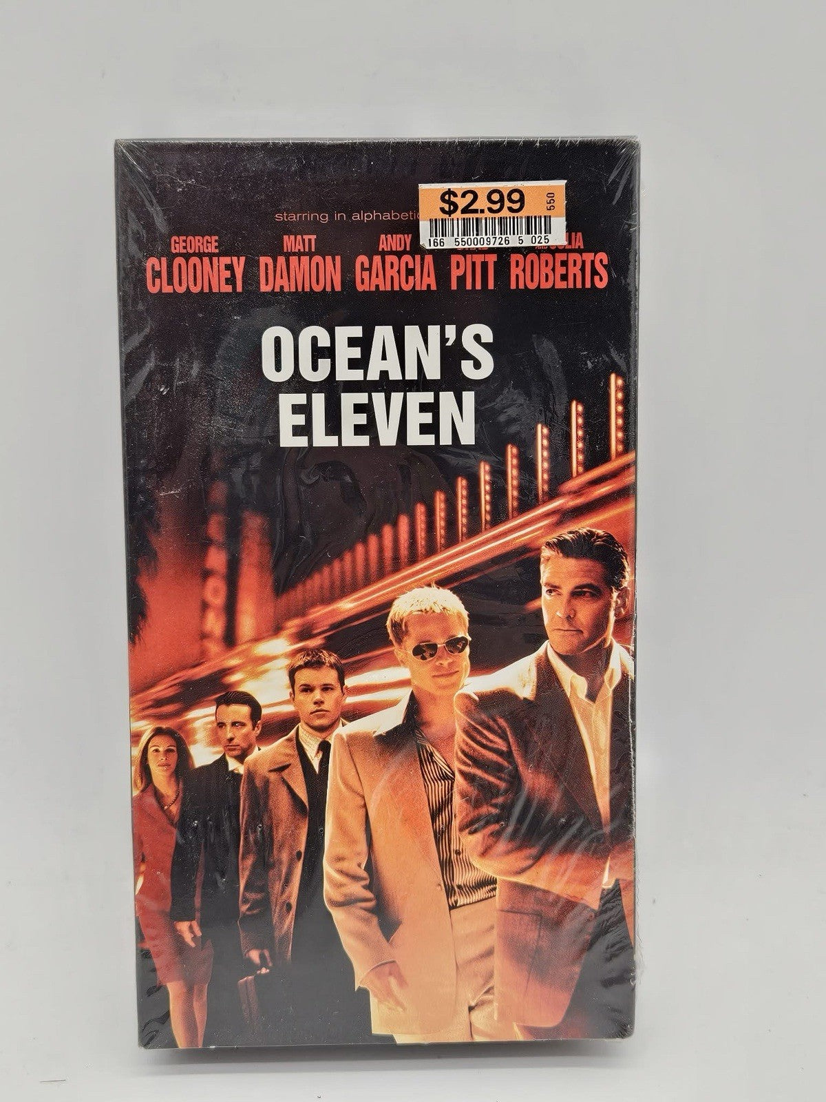 Oceans Eleven VHS VCR Tape Julia Roberts Brad Pitt George Clooney Matt Damon NEW