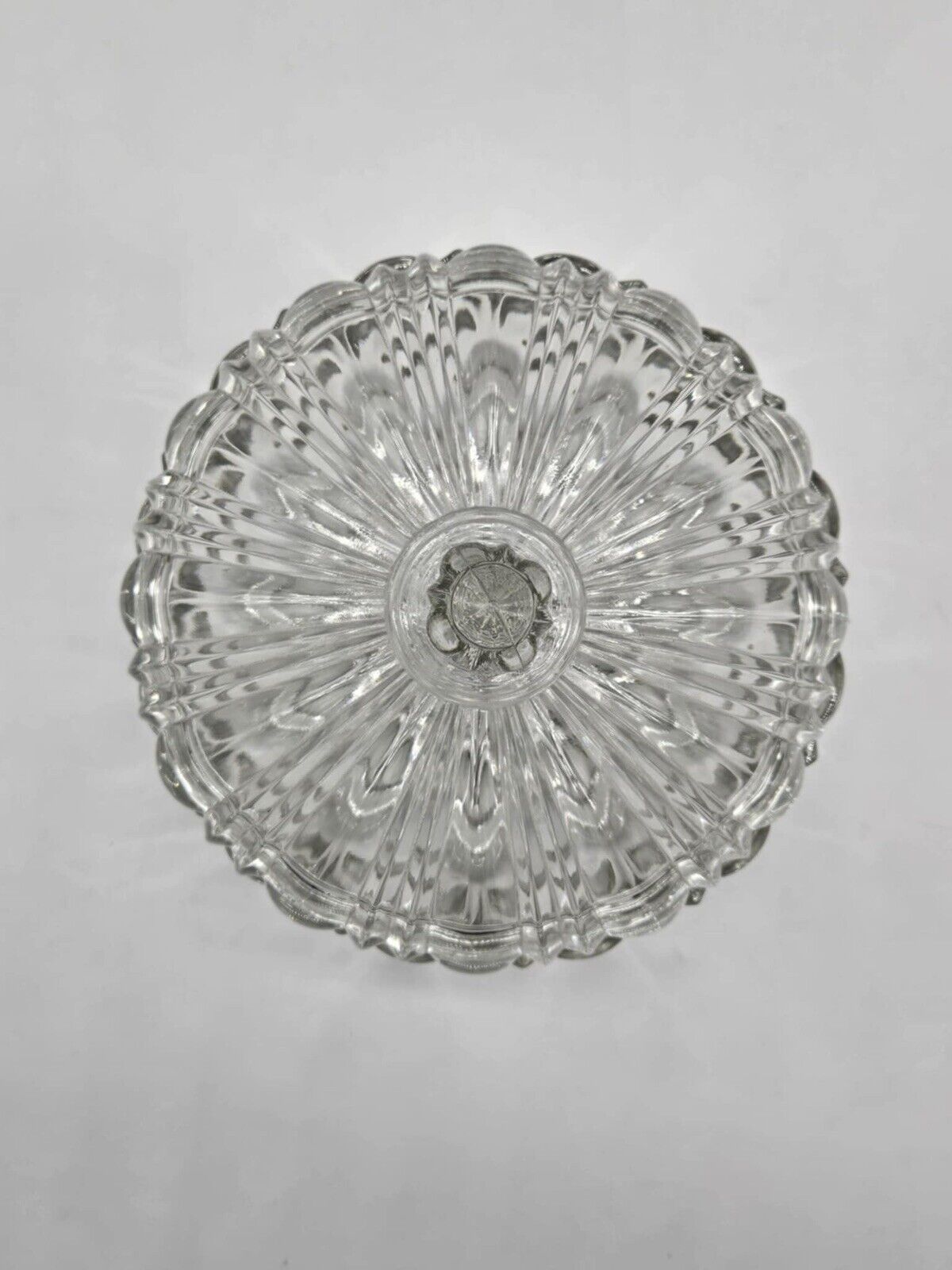 Vintage Anchor Hocking Clear Glass Spider Web Old Cafe Lidded Candy Nut Dish