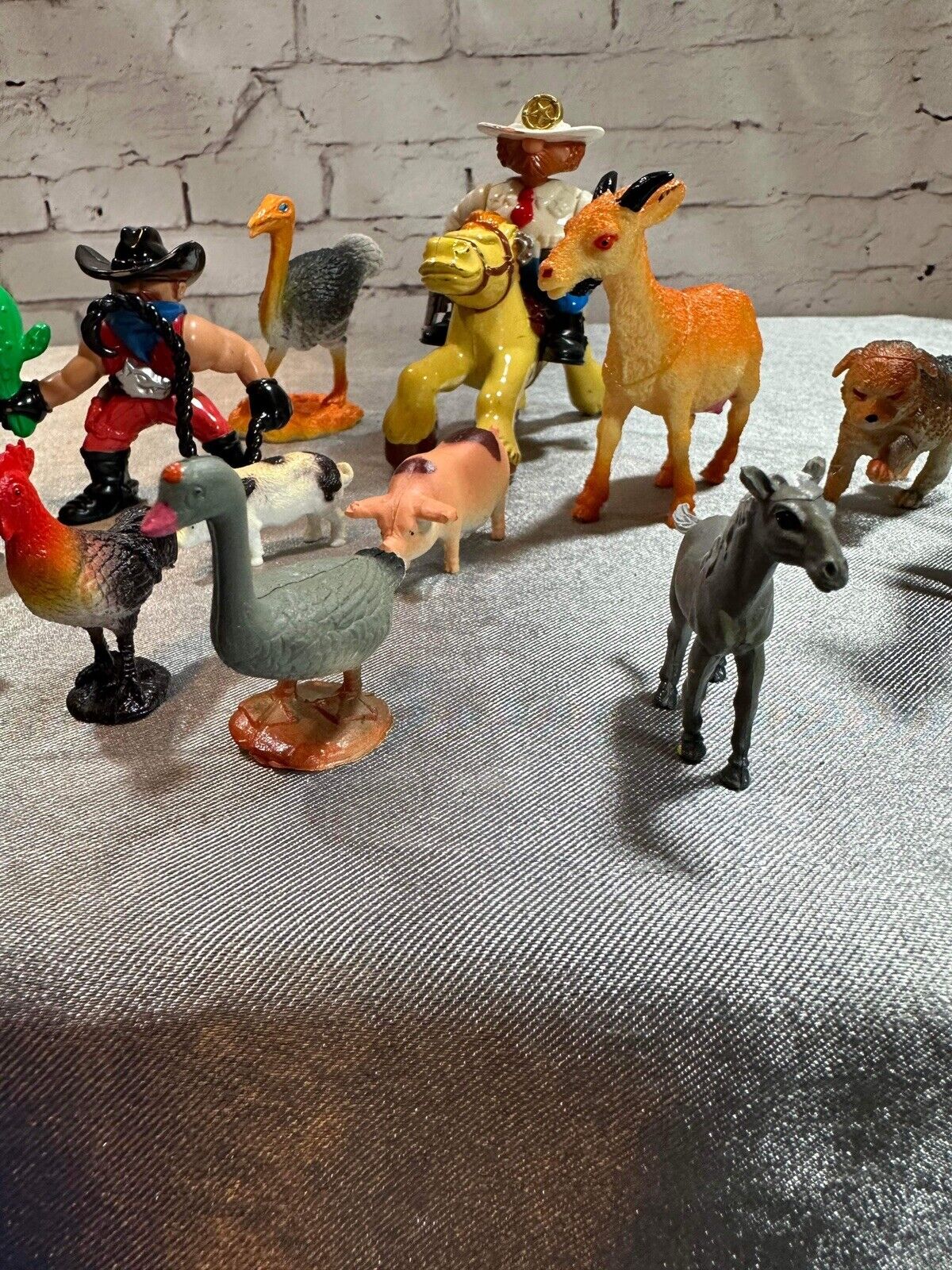 LOT Of 13 Vintage Plastic Toy Animals