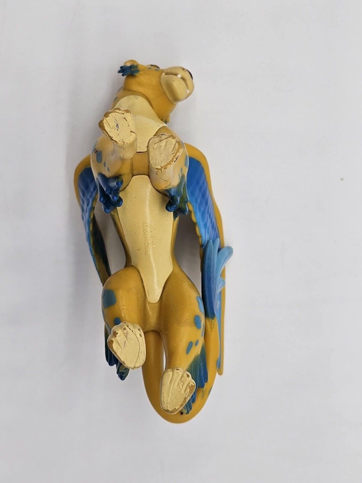 Disney Elena of Avalor Jaquin Friend Skylar 4” Figure Winged Cheetah Toy Yellow