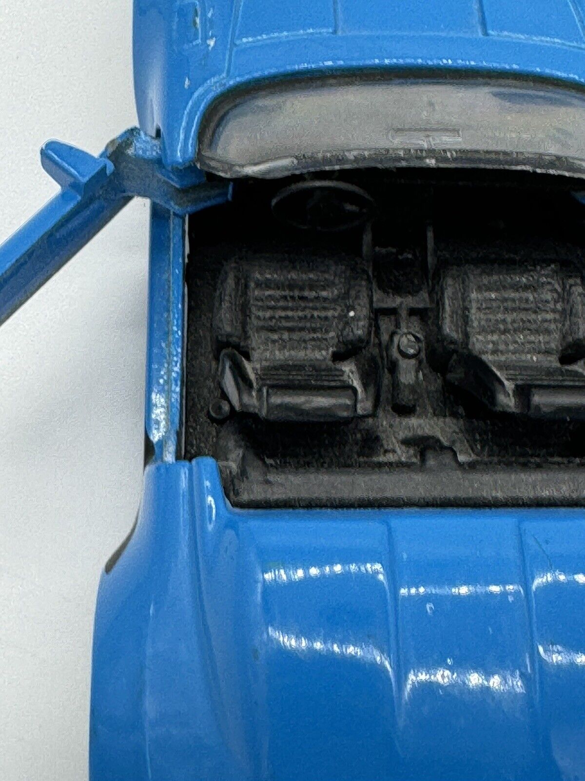 Maisto Porsche 911 Speedster  1:38 Scale Diecast Replica Model Blue Car  CTY 006