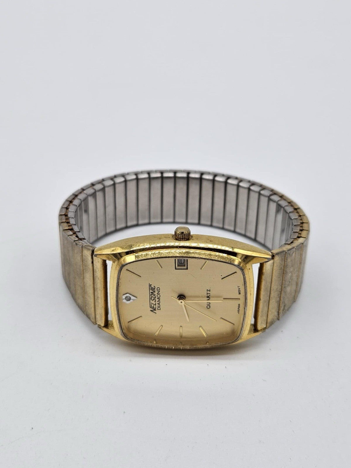 Vintage Nelsonic Quartz Watch Men Gold Tone Diamond Day Date Stretch