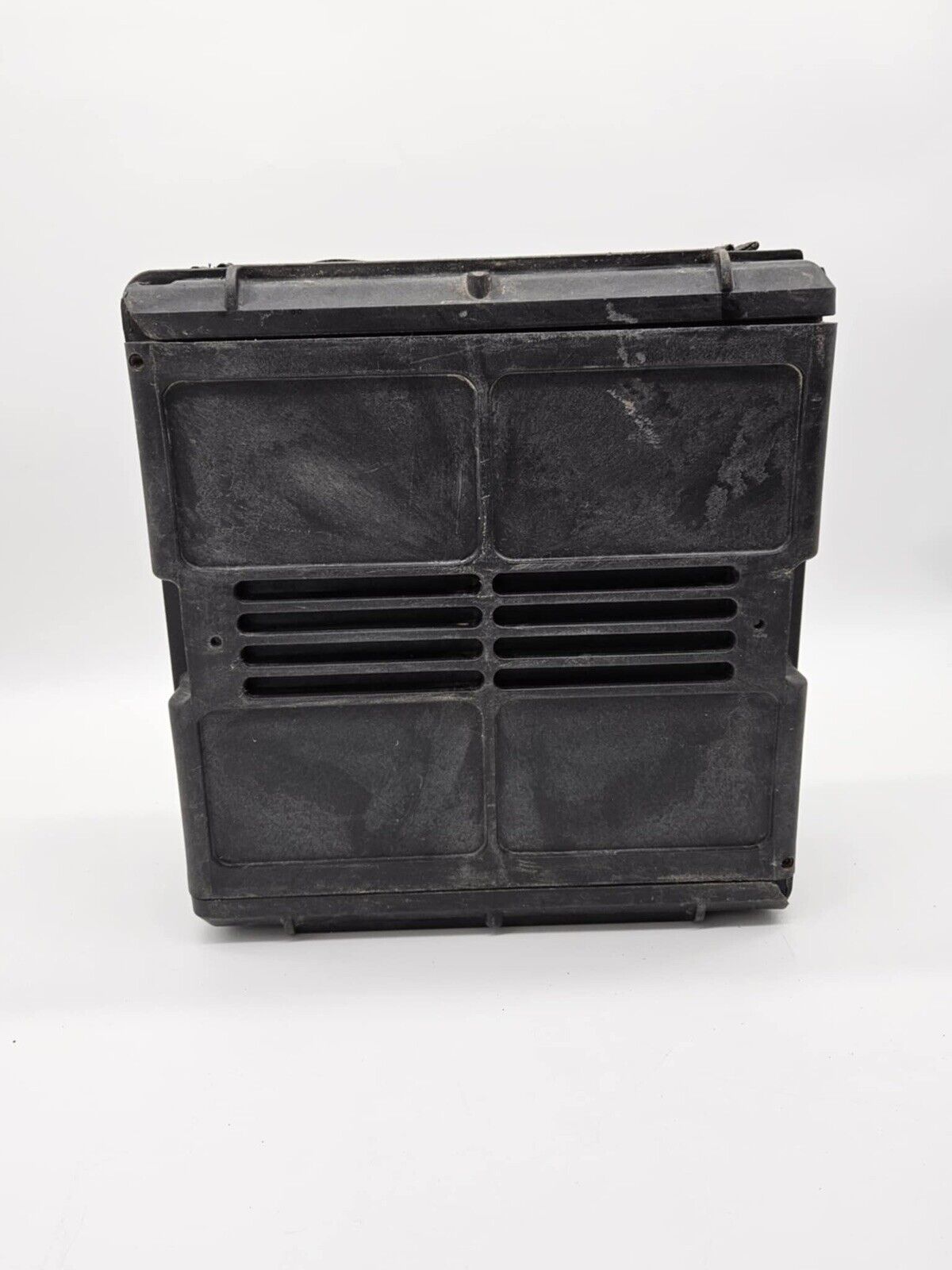 EMPTY MILITARY AMMO SHELL M910 STORAGE CASE 25MM HARDCASE 30 CARTRIDGES LINKED