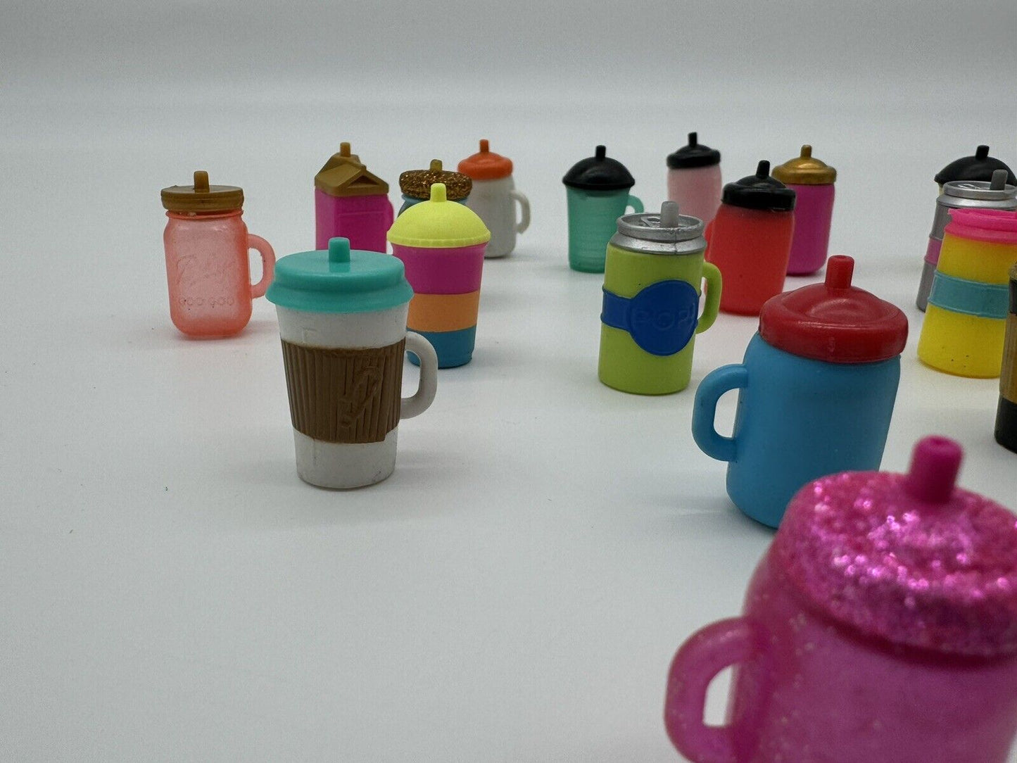 Lot of 22 OMG LOL Surprise Doll Accessories Drinking Cup Mug Bottles