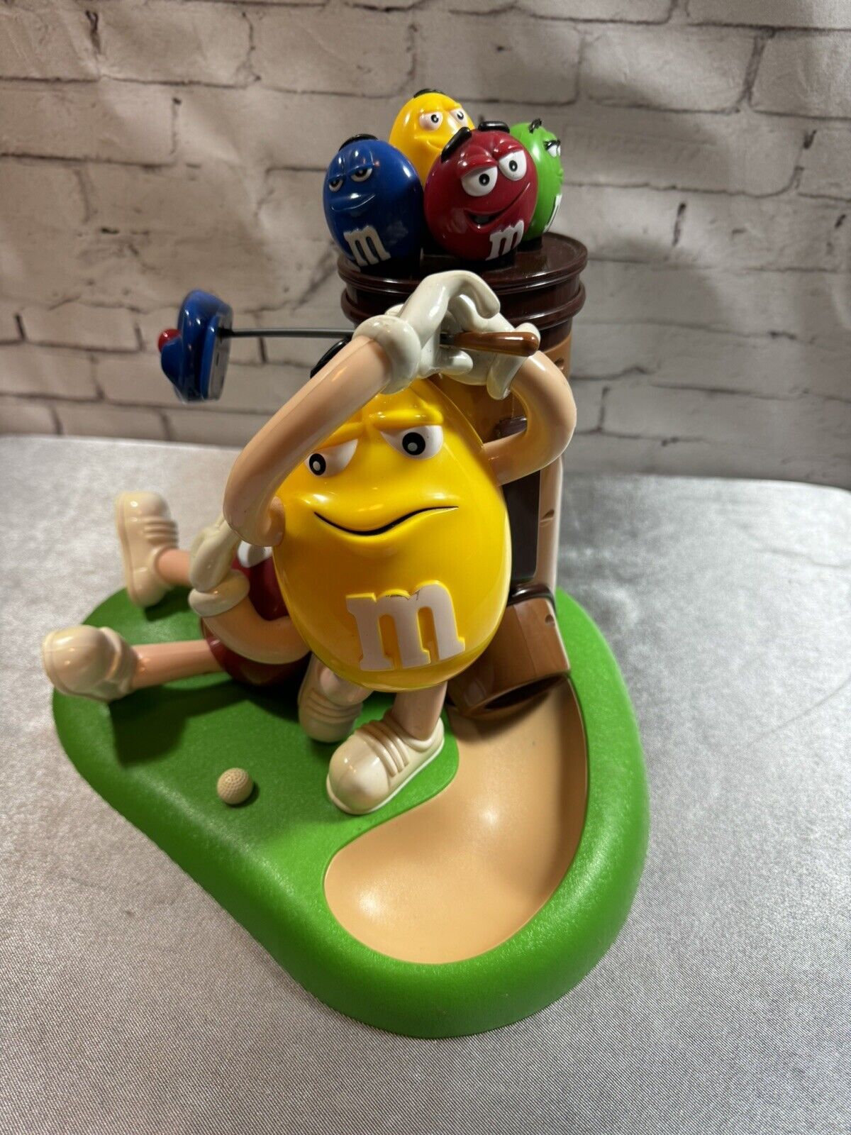 Vintage - MM M&M's Mulligan-ville Golf Collectible Candy Dispenser Yellow Red