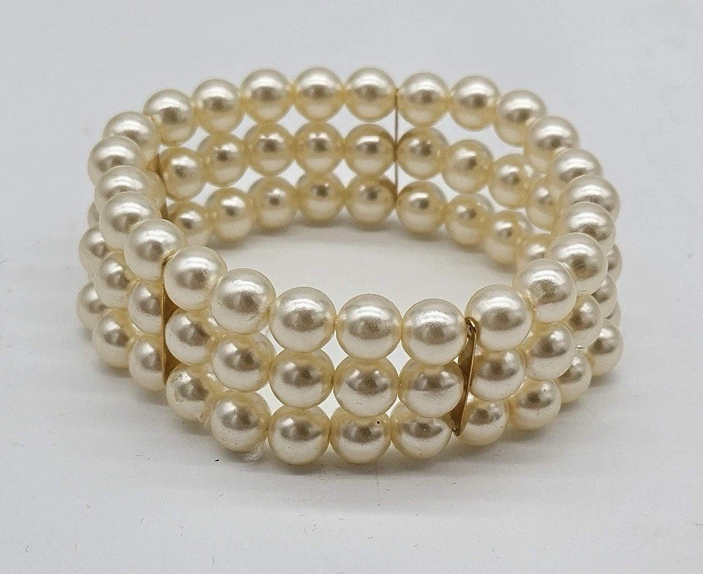 VTG Champagne Colored Faux Pearl Triple Strand Beaded Bracelet Bridal All Formal
