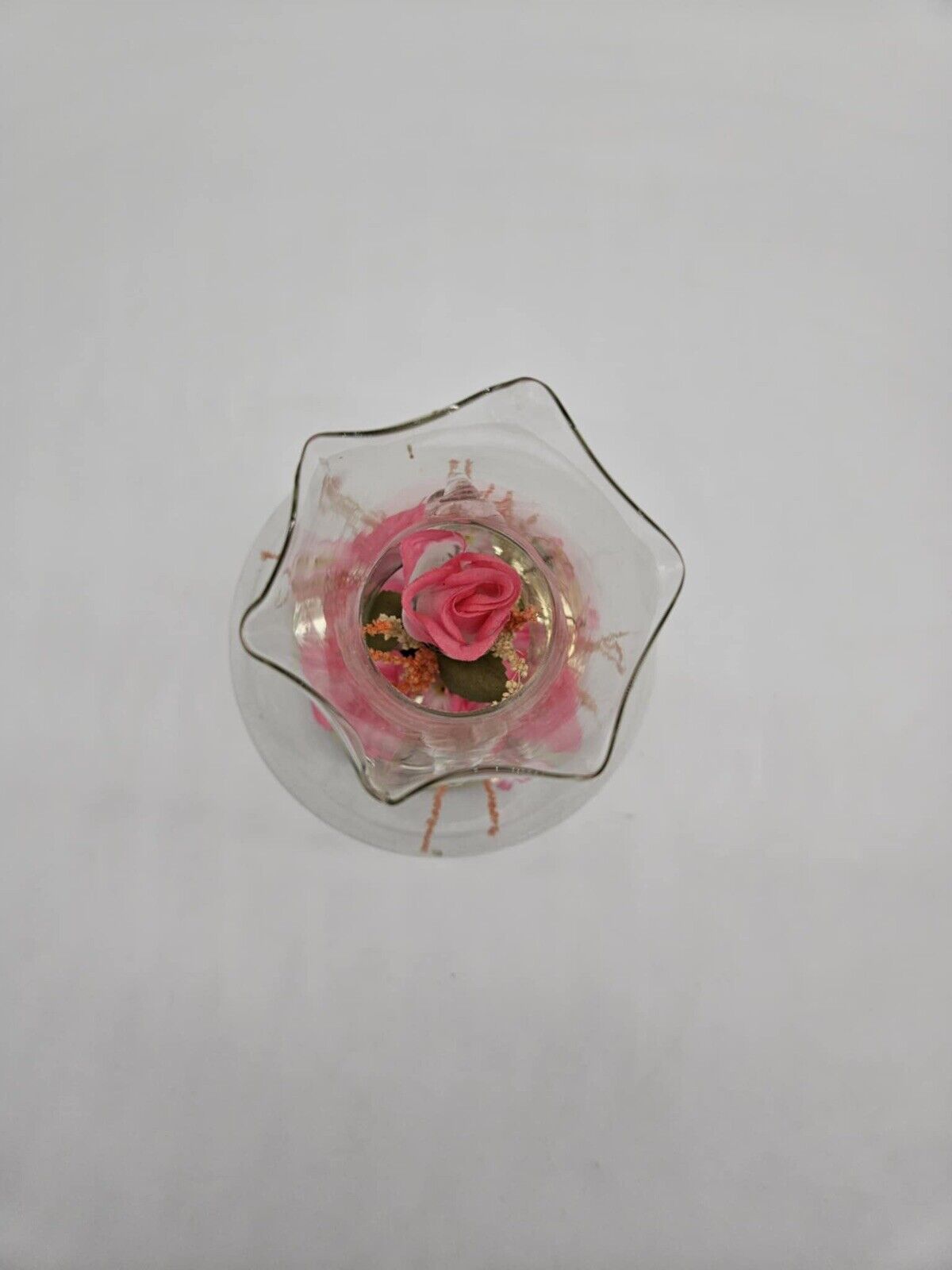 Vintage 1980’s lighted , musical, rotating floral red rose in glass vase