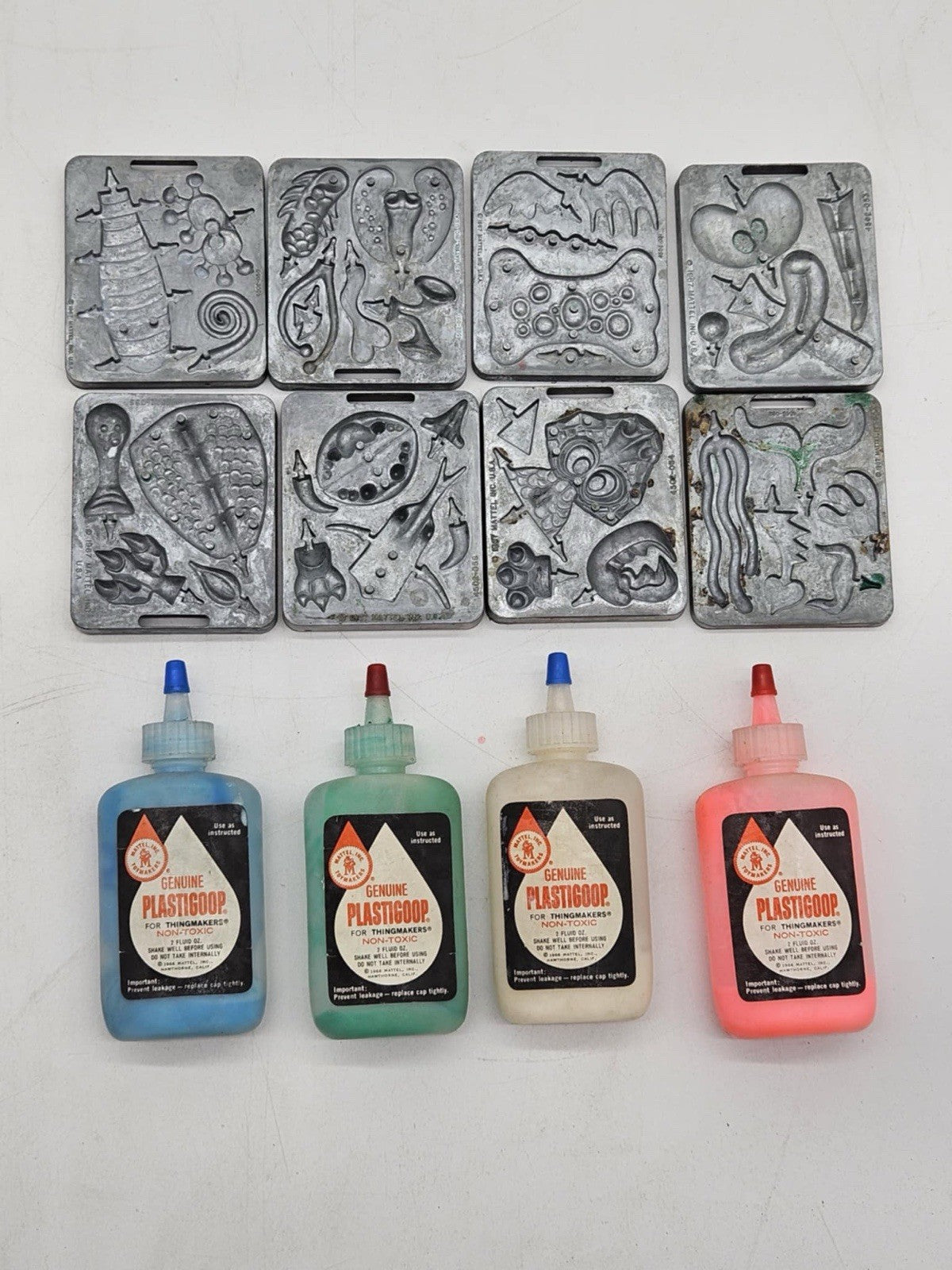 Vintage 1964 Mattel Thingmaker CREEPY CRAWLER w/ 8 Molds, 3 Plastigoop WORKING