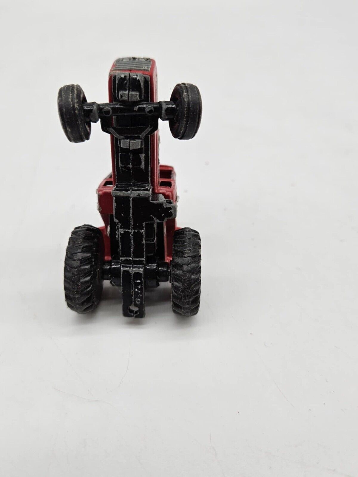 ERTL Case International Harvest Tractors Lot 1:64 Diecast