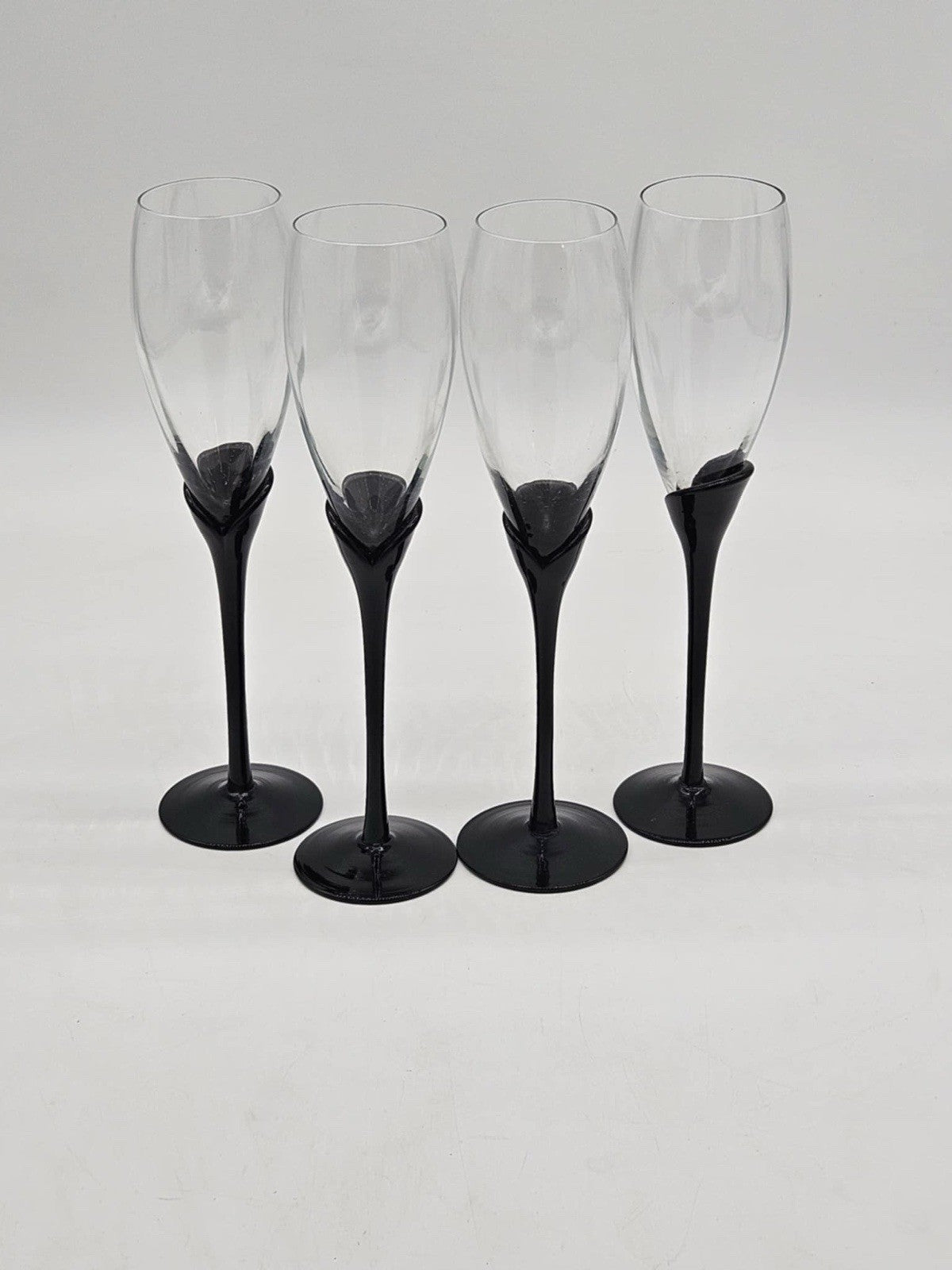 COLONY GLASS SET OF 4 AMARYLLIS 6 OUNCE CHAMPAGNE FLUTES