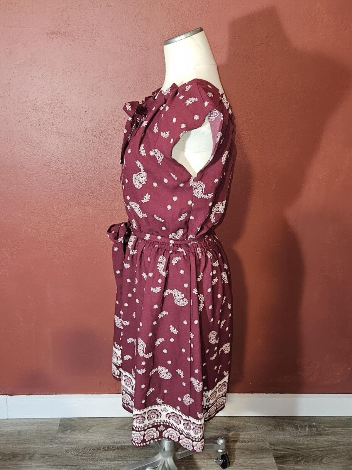 LC Lauren Conrad Women Dress Medium Marrón #0181