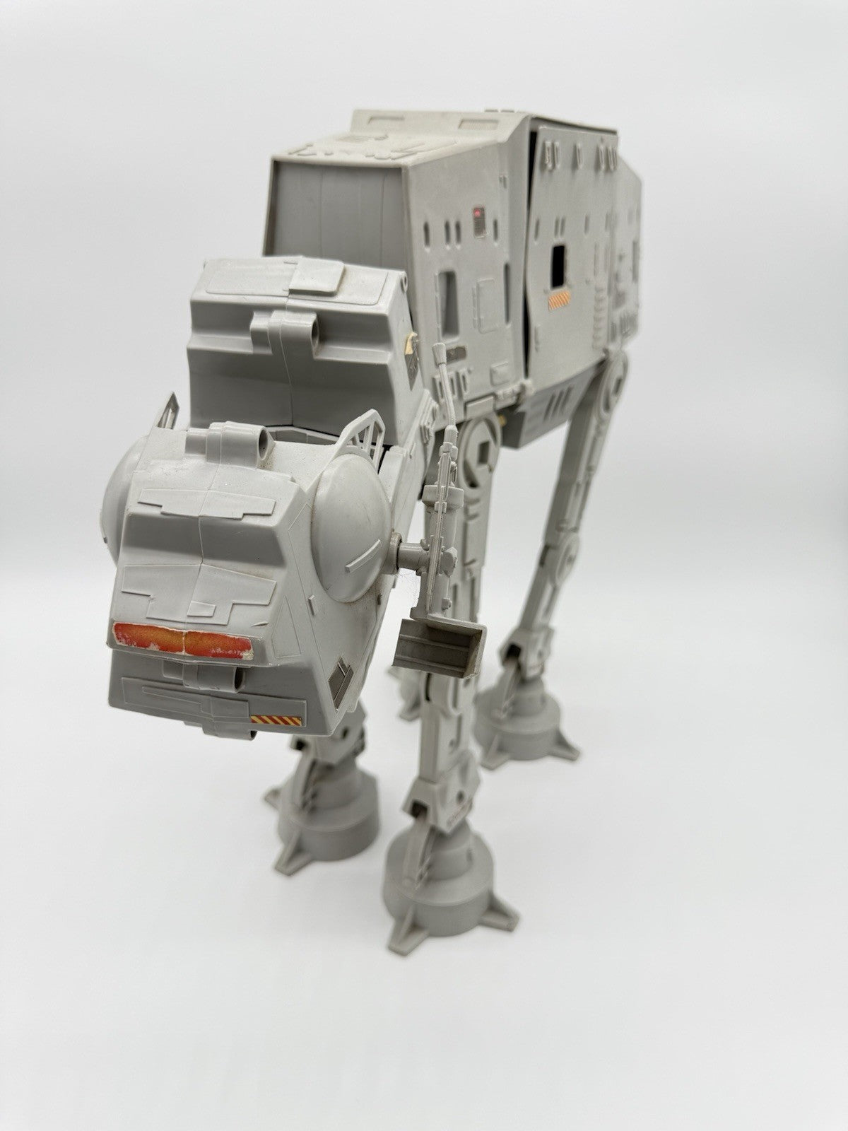 VTG Star Wars AT-AT Electronic Imperial Walker Kenner LFL 1981 - Damaged Side