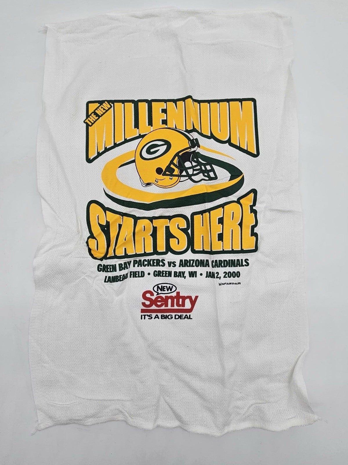 Green Bay Packers THE NEW MILLENIUM STARTS HERE SGA Hand Rally Towel Jan 2 2000