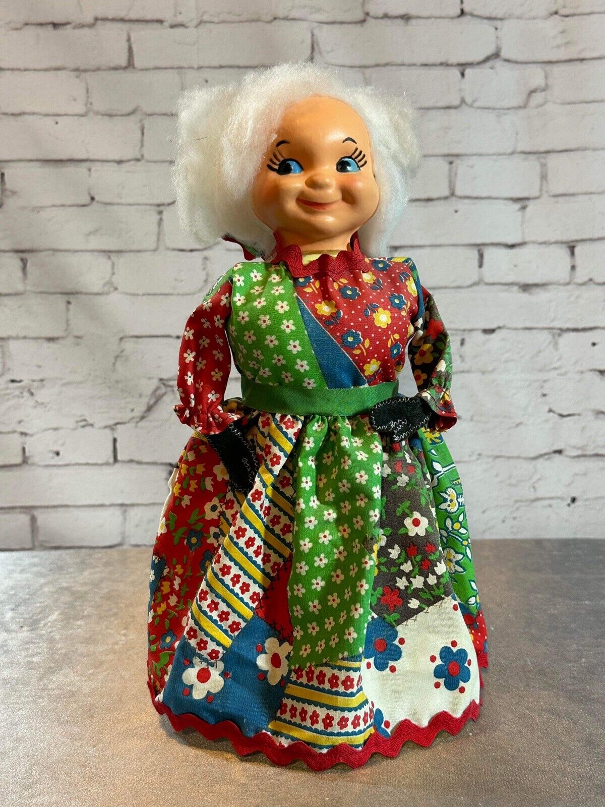 CUTE Vintage Patchwork Grandma Hand Crafted SOAP DETERGENT DOLL door Stop