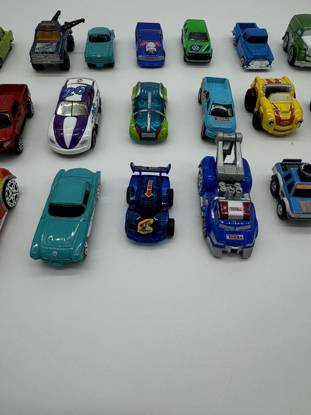Lot of 21 Vintage Maisto Diecast Toy Cars