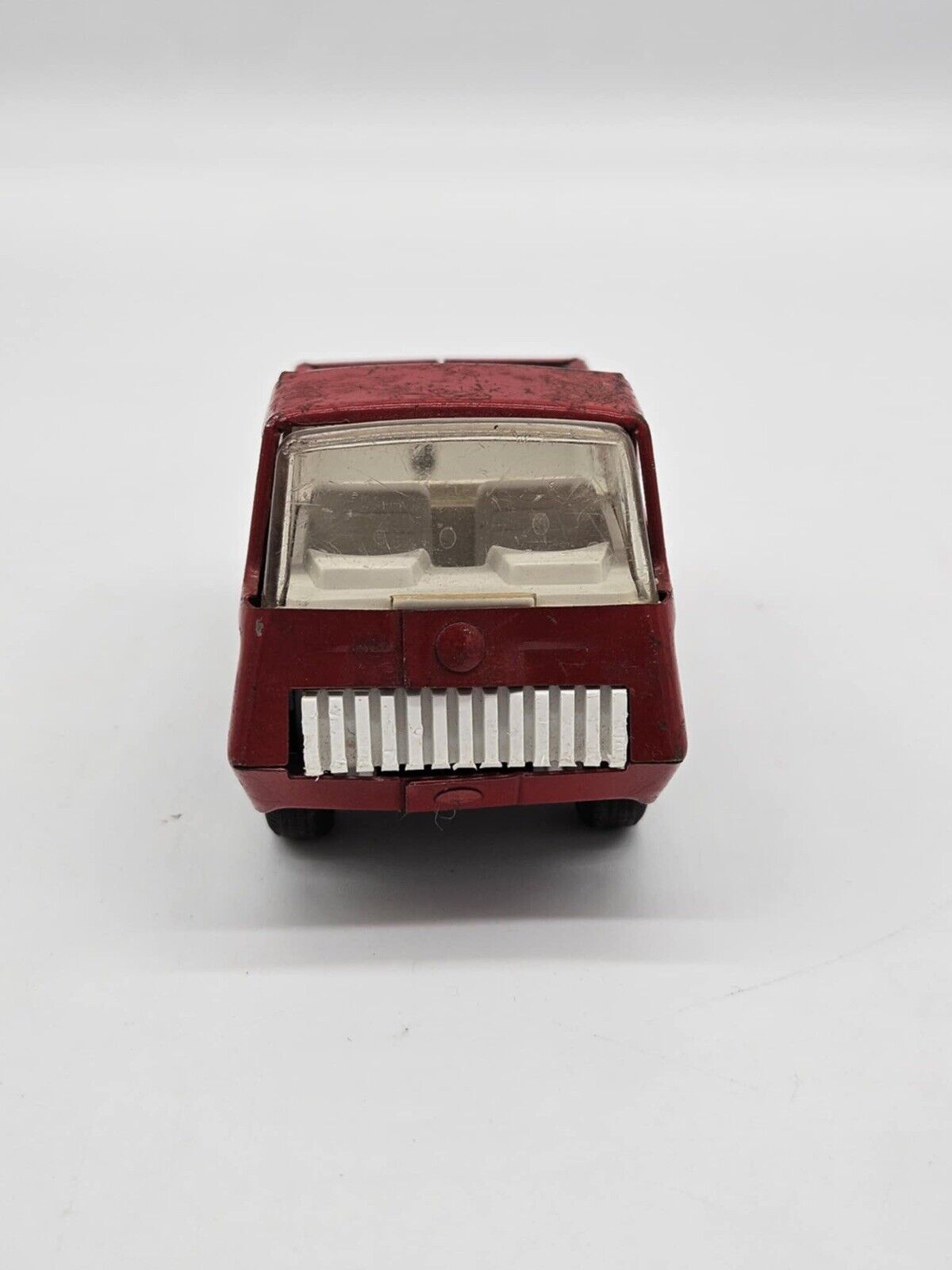Vintage Red Tonka Truck Pressed Metal Die Cast Toy 1070s