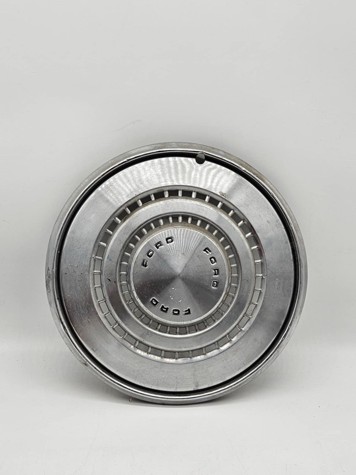 Ford Galaxie Torino LTD 1973-76 Vintage Wheel Cover Hubcap 15" OEM