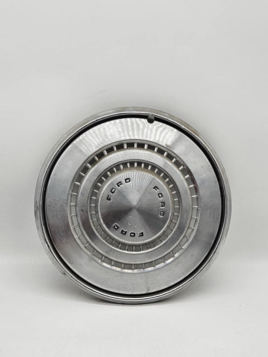 Ford Galaxie Torino LTD 1973-76 Vintage Wheel Cover Hubcap 15" OEM