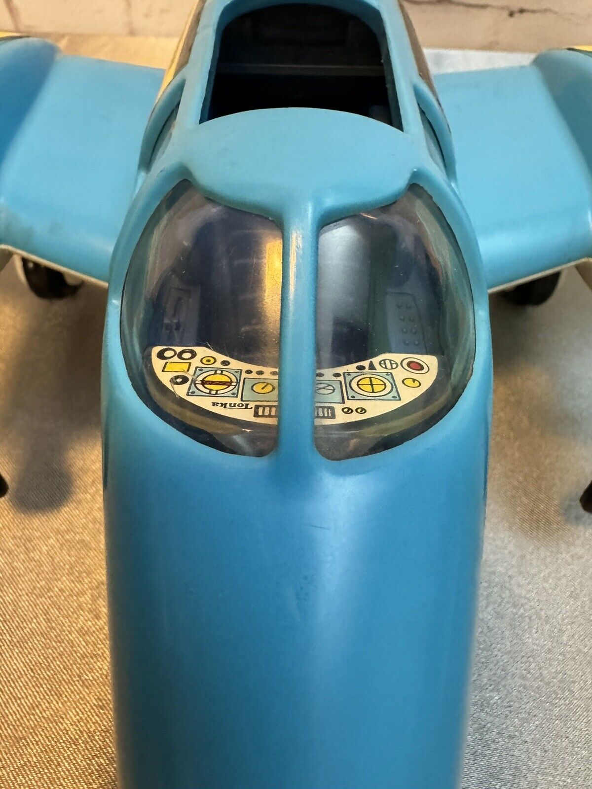 TONKA HAND COMMANDER TURBOPROP TWIN ENGINE AIRPLANE 1970s FULLY FUNCTIONAL