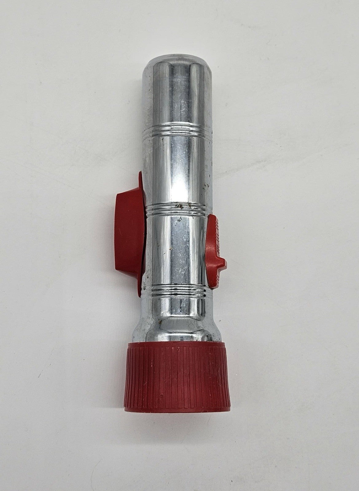 Vintage Eveready Handheld Flashlighter Union Carbide 7.5" Made in USA WORKS!