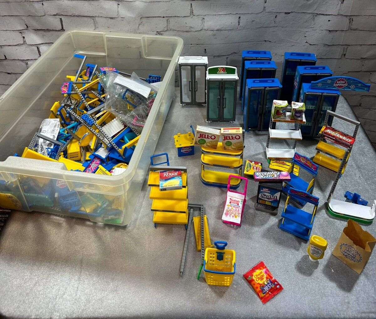 HUGE LOT of Zuru Mini Brands With Mini Mart