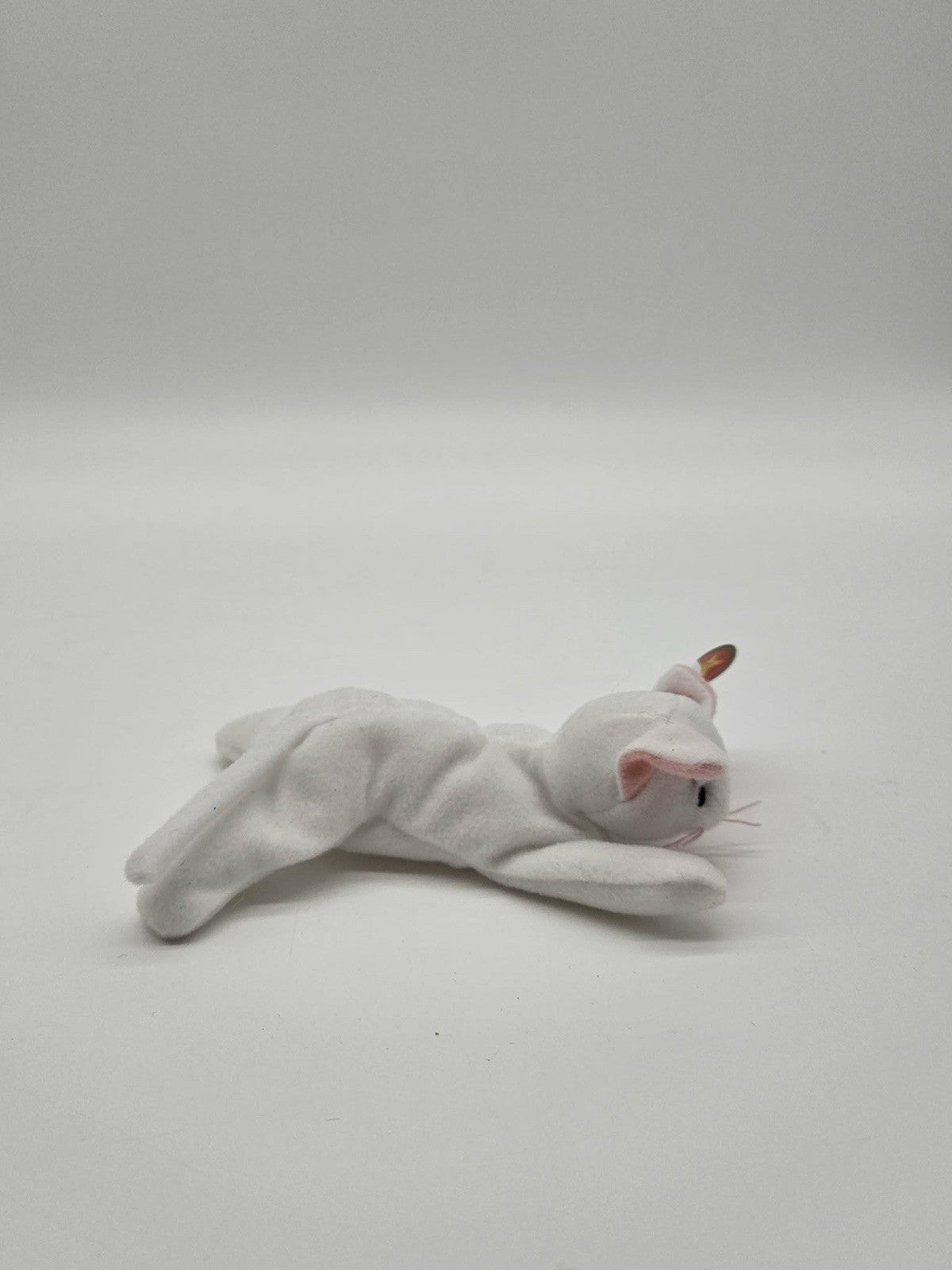 1999 Ty Teenie Beanie “Flip” The White Cat McDonald’s Happy Meal Toy