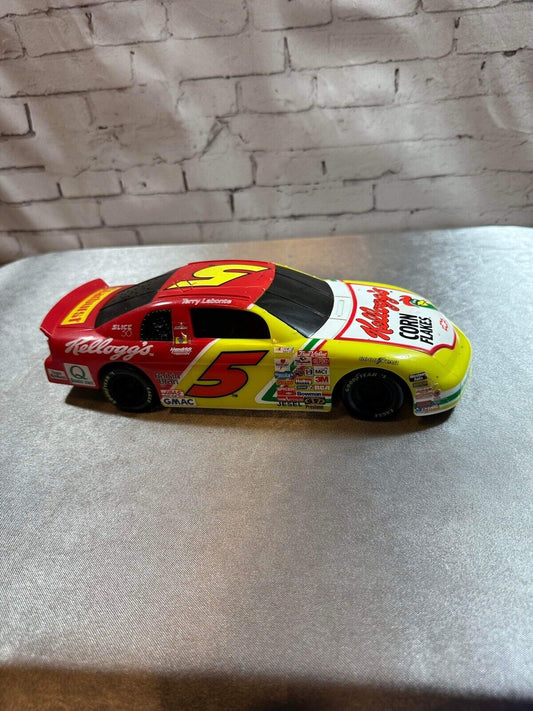 1995 Edition Racing Champions #5 Terry Labonte 1:24 Scale Diecast NASCAR VCSM