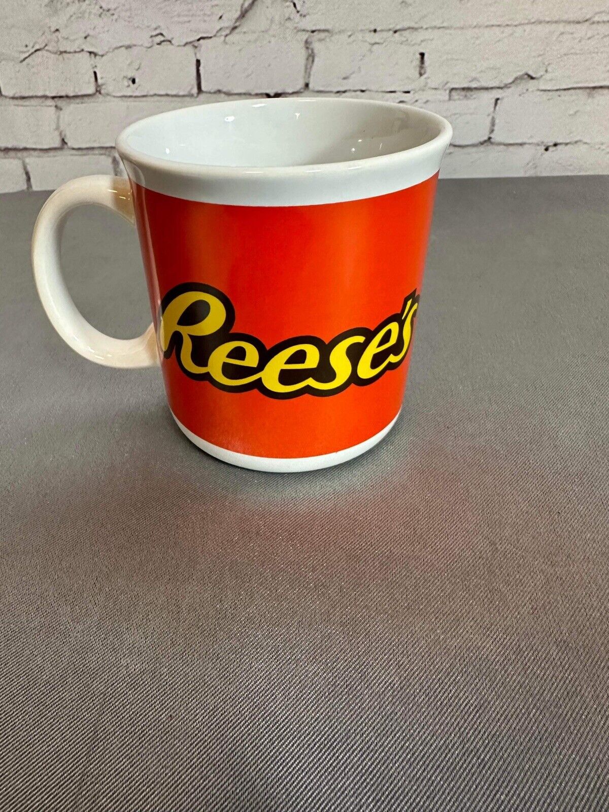 Reese's Peanut Butter Cup Coffee Mug Cup Galerie Set Of Two Mugs Cups- VERY NICE