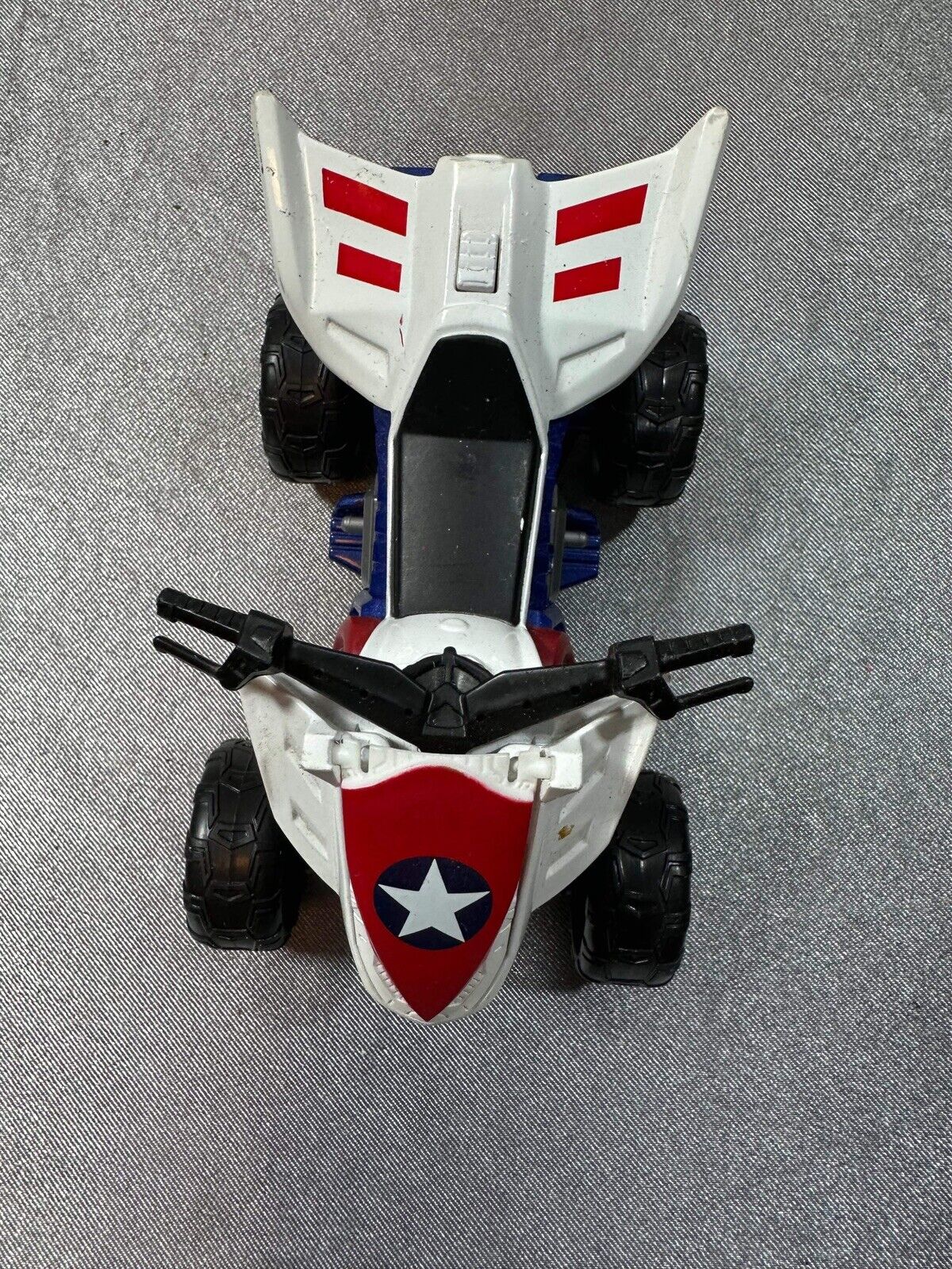 Marvel Captain America Cruisers Trail Trooper Zoom N Go ATV Pop-Out Weapon 003