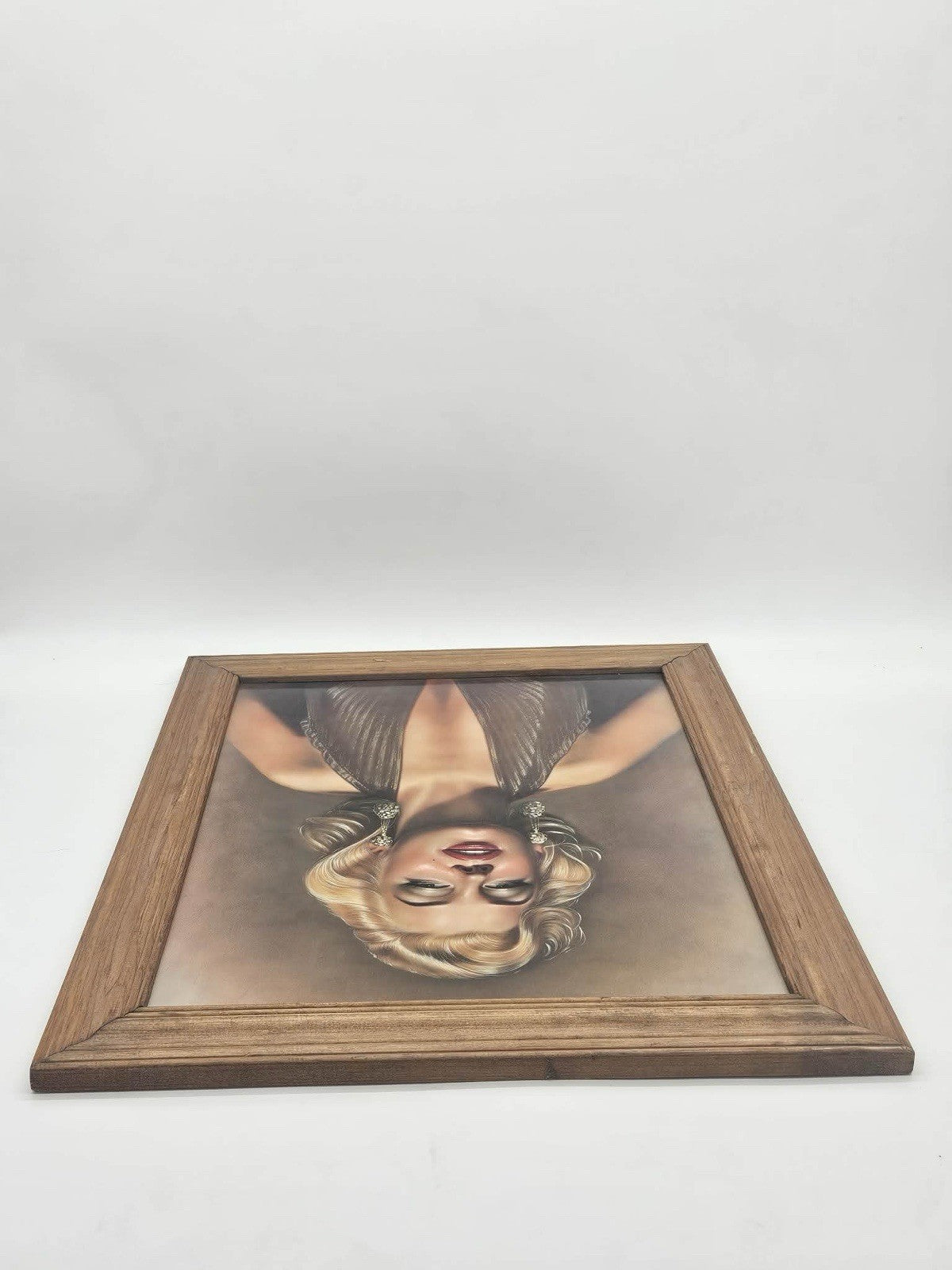 Vintage Wooden Framed Artwork Portrait Print of Marilyn Monroe 9" x 7"