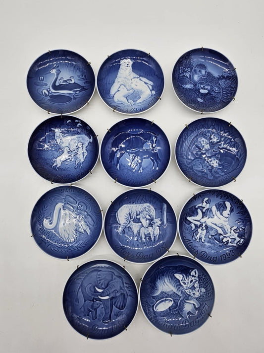 LOT 11 B&G Royal Copenhagen Mors Dag Mothers Day Plates Set Blue Denmark 70-85