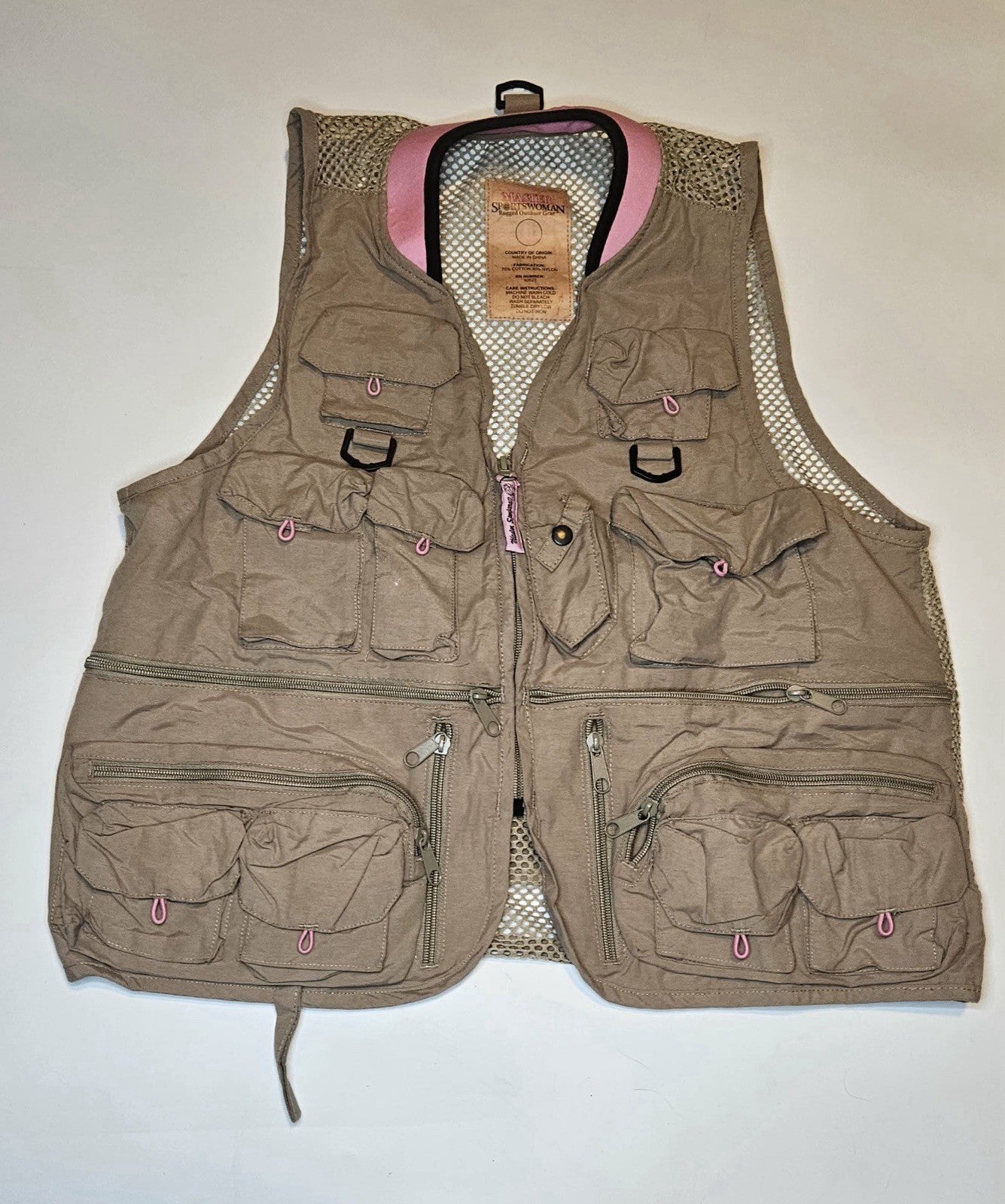 Master Sportswoman Women’s Fishing Vest Khaki Mesh Utility Outdoor Sz L