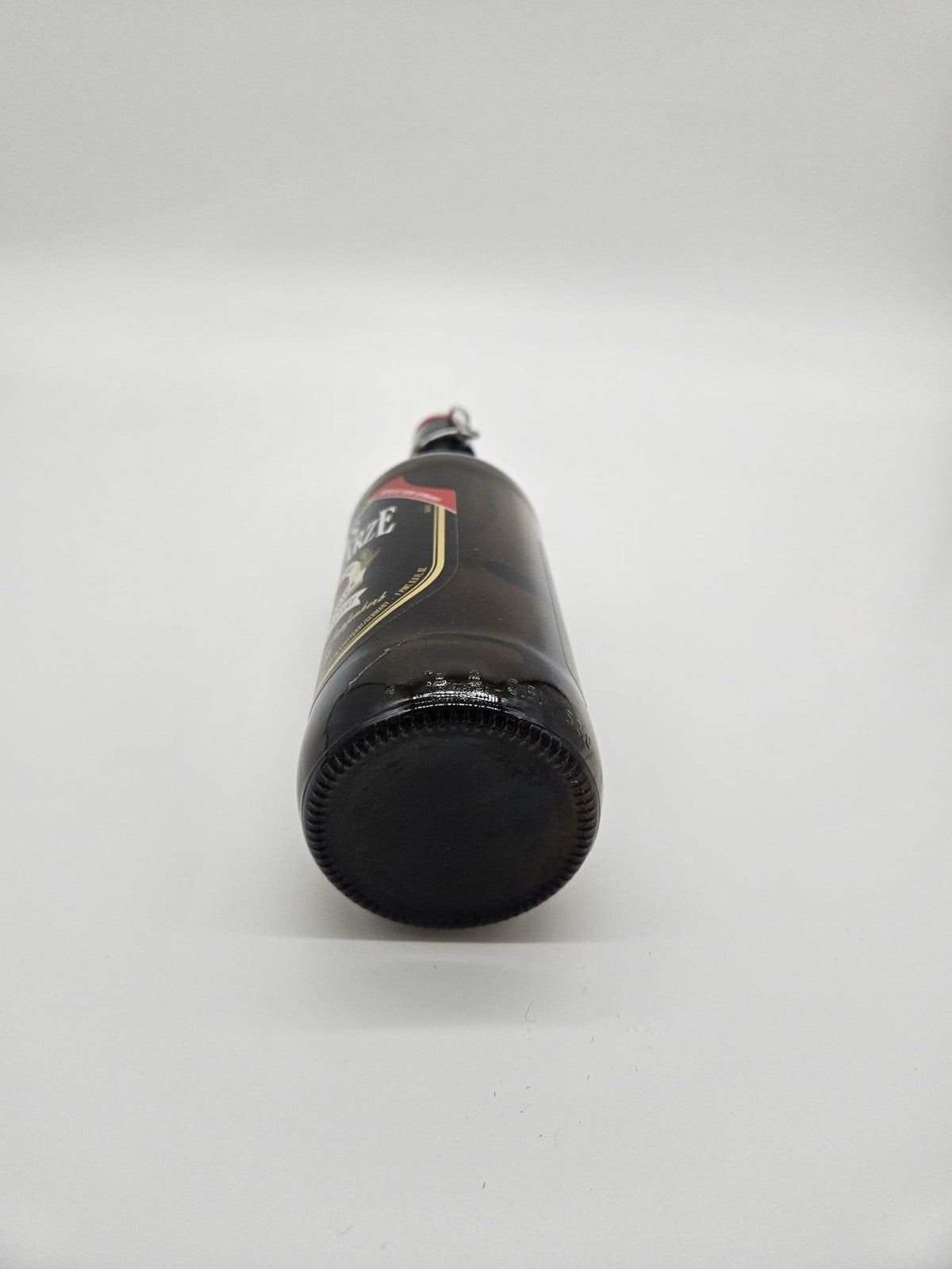⭐️⭐️⭐️⭐️⭐️ EMPTY Schwaben Brau Das Schwarze Beer Bottle w Hinge Stopper