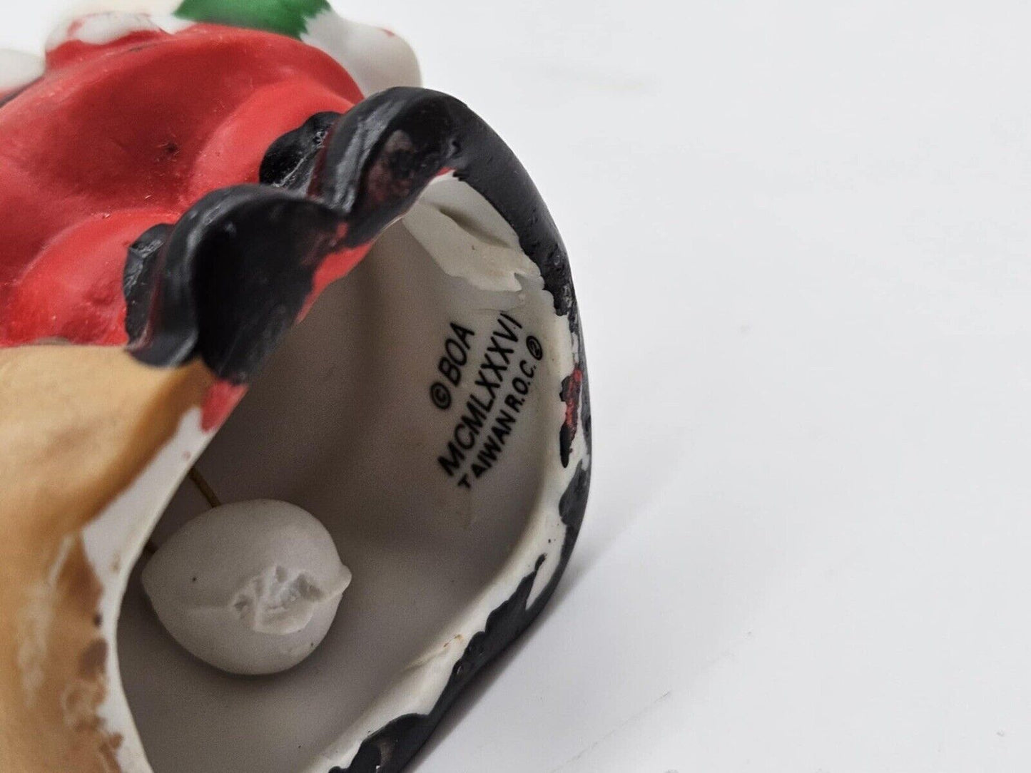 Vintage 1986 Santa Clause Ceramic Hanging Christmas Ornament Boa 3" tall