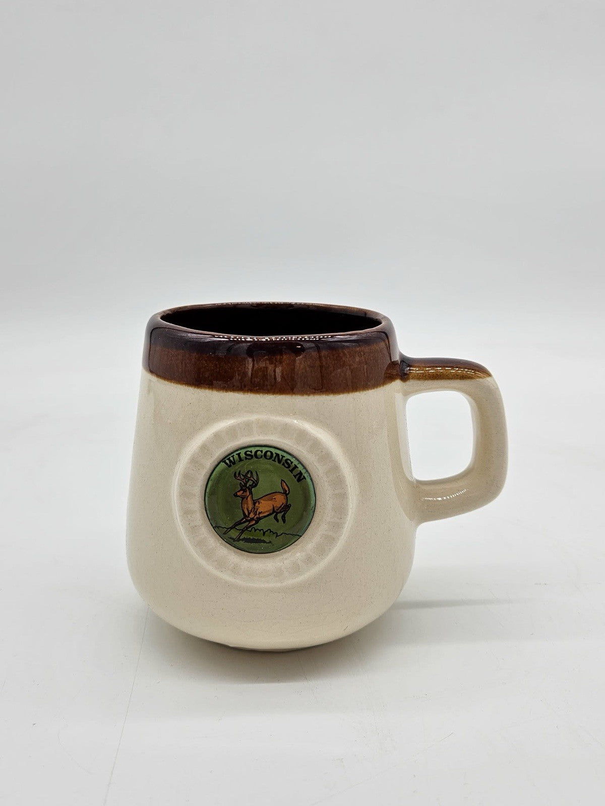 Vintage Wisconsin Deer Stoneware Souvenir￼Coffee ug