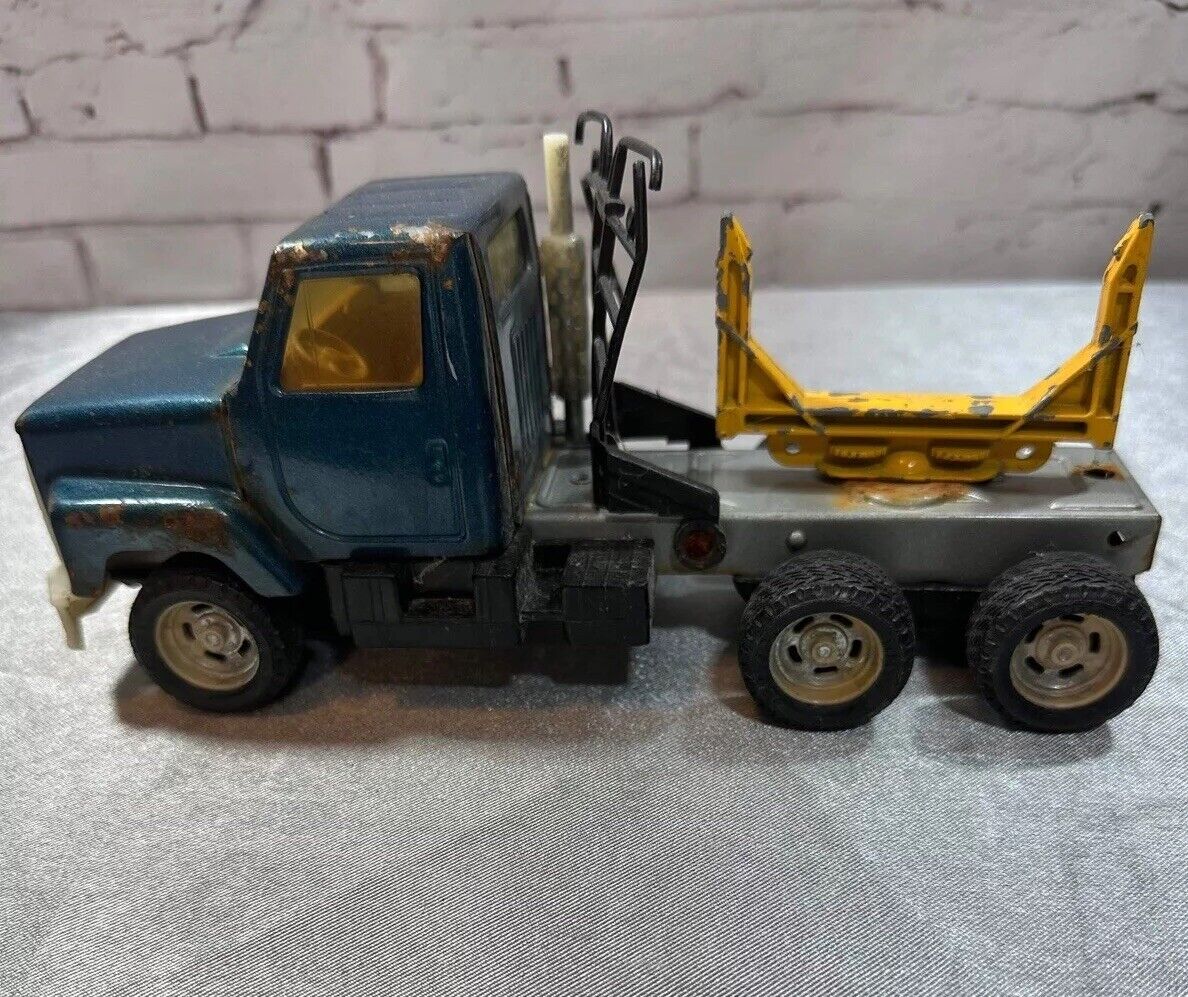 RARE Blue ERTL #3608 International Logging Truck Semi Tractor USA CAB ONLY