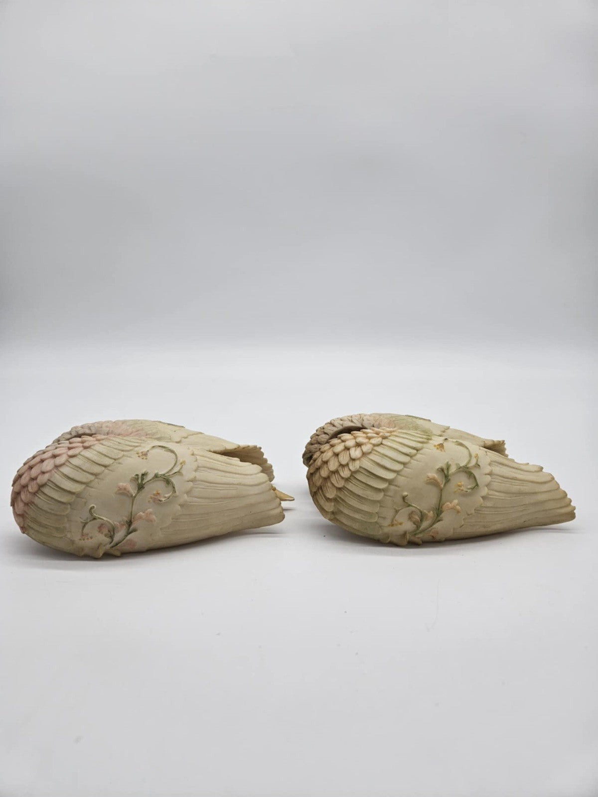 Set of 2 Vtg. Christmas Ceramic Angels Open & Close Wings With Praying Hands 6"