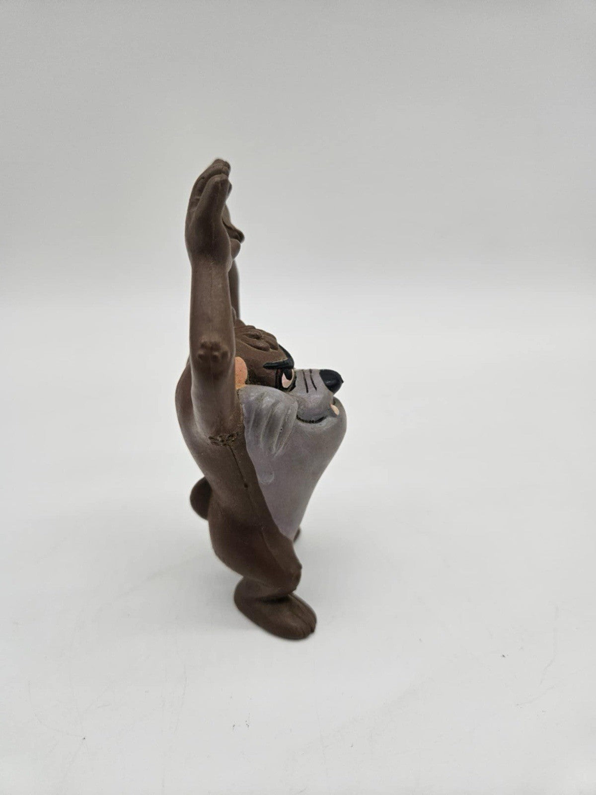 Vintage 80s Tazmanian Devil Taz Figure 1986 Warner Brothers INC Looney Tunes