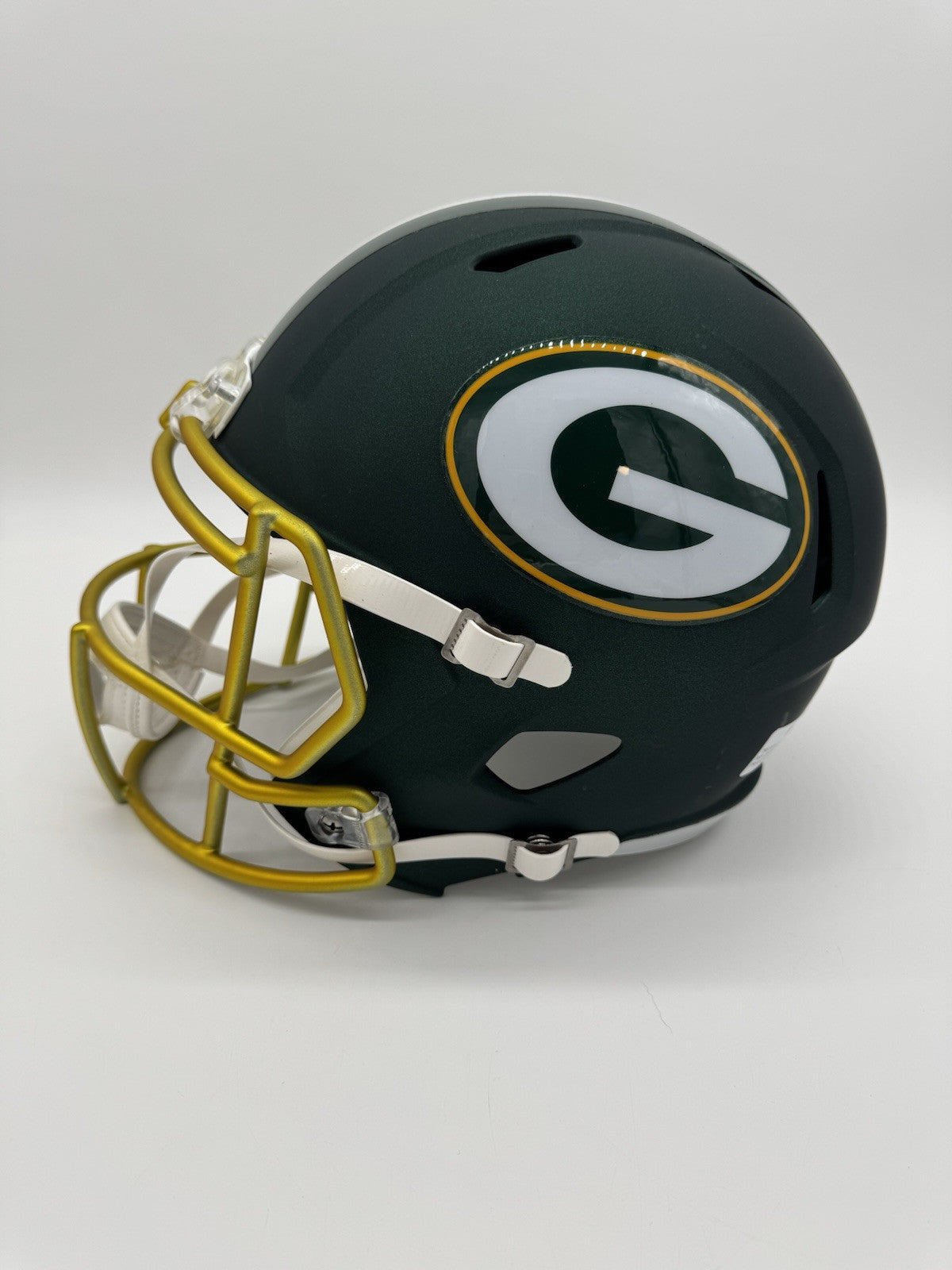 Packers Aaron Jones Signed Full Size Speed Rep Helmet w/ Script & Showcase ~ BAS