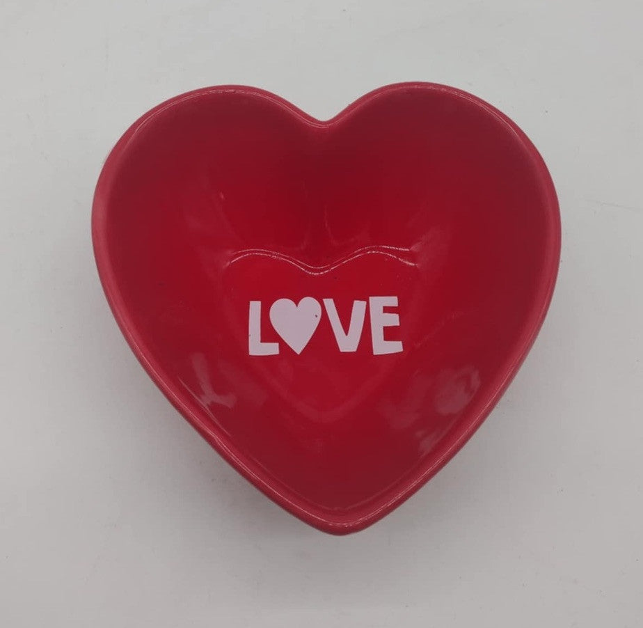 IQ Accessories Heart Shape LOVE Print Red Bowl 6” Wide Ceramic *NEW