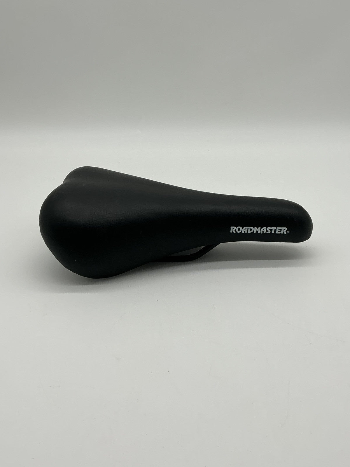 ROADMASTER Mountain Bike Bicycle Replacement Seat Saddle Black UT 4262 Cycling